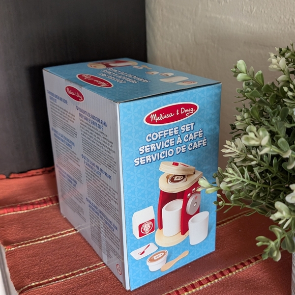 Melissa & Doug Coffee Playset - Picture 3 of 7